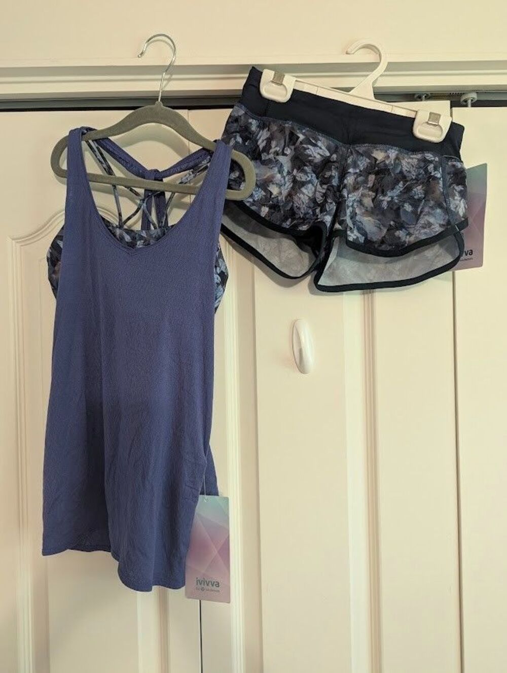 NWT pretty blue floral tank and shorts set Ivivva by Lululemon Girls size 8/10
